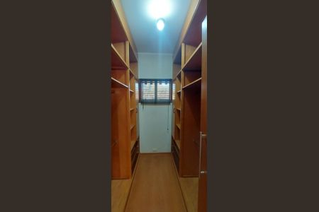 8_photo/94c8c633b3.dbff8cd60a7e217a-ATLAS-b5239fcb-16fa-4331-8acc-32afc57e16ea.jpg de casa para alugar com 4 quartos, 230m² em Jardim Chapadão, Campinas