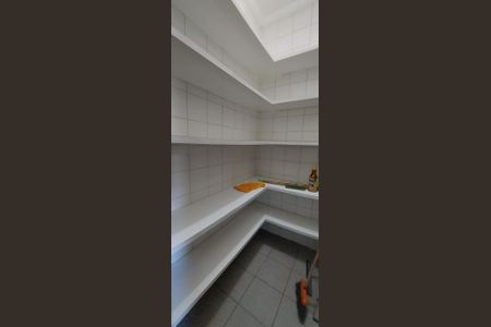 3_photo/94c8c633b3.dbff8cd60a7e217a-ATLAS-cf930b95-af13-4bf3-a47e-7ccfcdba103b.jpg de casa para alugar com 4 quartos, 230m² em Jardim Chapadão, Campinas