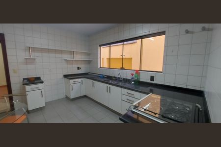 8_photo/94c8c633b3.dbff8cd60a7e217a-ATLAS-d24bf8b8-83ef-4793-9d57-1615a49f5dff.jpg de casa para alugar com 4 quartos, 230m² em Jardim Chapadão, Campinas