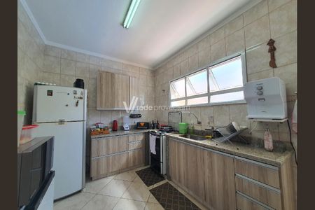 4_photo/94c8c6738b.0d38d50b15ed540b-ATLAS-0b30d89b-7bec-4c9e-ac0c-b24e207d582c.jpg de casa à venda com 5 quartos, 300m² em Parque Taquaral, Campinas