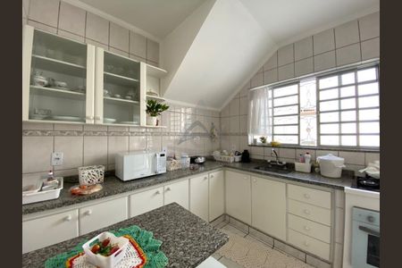 3_photo/94c8c67e85.a092227452ef5b5b-ATLAS-03055412-4e7d-4cea-a2fc-6dd9beed28c9.jpg de casa à venda com 3 quartos, 230m² em Jardim Santa Genebra, Campinas