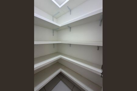 4_photo/94c8c6823d.0770a8c35d696c10-ATLAS-25797db9-c6bc-46b4-8f2d-e4e6527fc5f3.jpg de apartamento para alugar com 3 quartos, 188m² em Loteamento Residencial Vila Bella, Campinas