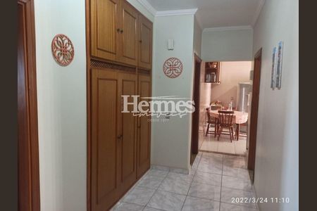 2_photo/94c8c687f3.ceff8192393c33de-ATLAS-0a8f5b63-b263-4e1b-a78a-c1ee26437684.jpg de casa à venda com 3 quartos, 222m² em Jardim Santa Genebra, Campinas