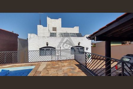 3_photo/94c8c68c33.f14d7a494a64fc38-ATLAS-3e72ff59-c09c-4d81-ae25-b68a434088a6.jpg de casa à venda com 3 quartos, 279m² em Jardim Santa Genebra, Campinas