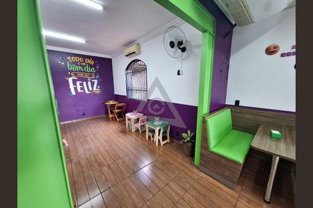 12_photo/94c8c6b8f3.7d49f92876c4d293-ATLAS-c321e4cb-6cbc-4a80-8090-386157f09a39.jpg de casa à venda com 4 quartos, 350m² em Jardim Santa Genebra II (Barao Geraldo), Campinas