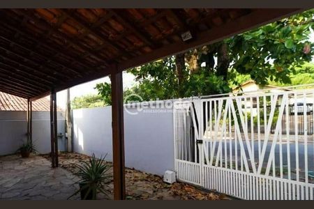 11_photo/94c8c6d223.c06c3c5dbfc3661b-ATLAS-5a14ca51-d565-4ee0-a211-5b3a4b7b3e50.jpg de casa à venda com 5 quartos, 231m² em Jardim Independência, Campinas