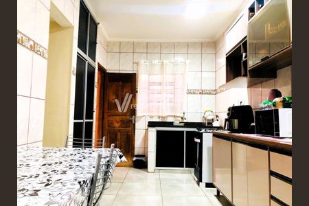 11_photo/94c8c6d35b.859d3ea7f11d789b-ATLAS-69dce2e9-7da8-49e9-ab66-2e1c267614fa.jpg de casa à venda com 3 quartos, 149m² em Jardim America, Campinas