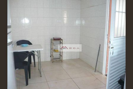 12_photo/94c8c6d4a7.902bd7b68425d240-ATLAS-144bf0a9-0c3f-40a4-a3e1-07327fda7578.jpg de casa à venda com 5 quartos, 260m² em Jardim America, Campinas
