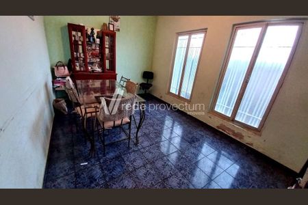 8_photo/94c8c6d4bd.34beb6889ad9cd13-ATLAS-0ae3a905-359e-49ef-8a56-c5070e29104d.jpg de casa à venda com 3 quartos, 165m² em Jardim America, Campinas
