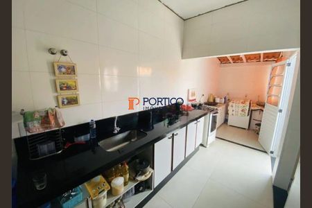 3_photo/94c8c6d719.a64aef6598c47c00-ATLAS-bb455169-cbd9-48e1-8f87-df22b2f342fd.jpg de casa à venda com 3 quartos, 175m² em Jardim São Gonçalo, Campinas