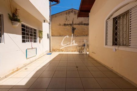 12_photo/94c8c6d7a3.c06c3c5dbfc3661b-ATLAS-12f0967a-8bd9-429a-8367-762a74dd1de1.jpg de casa à venda com 6 quartos, 246m² em Jardim São Gonçalo, Campinas