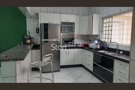 10_photo/94c8c79b57.8a00a68238a6a06b-ATLAS-965741bb-3ea6-45c9-84c5-ed3005bd77ef.jpg de casa à venda com 4 quartos, 320m² em Parque Via Norte, Campinas