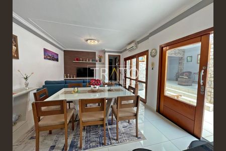 5_photo/94c8c7b847.a81816ff7086b68f-ATLAS-234acec7-b85a-4773-bbb9-7aa6db8f759d.jpg de casa à venda com 4 quartos, 215m² em Jardim Eulina, Campinas