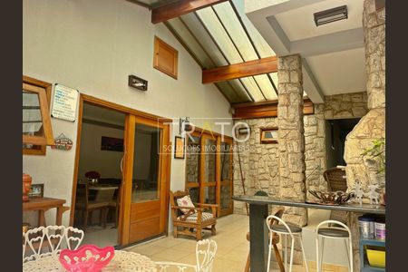 14_photo/94c8c7b847.a81816ff7086b68f-ATLAS-ced6f402-36ce-461c-ad2e-c3ecb7e2187d.jpg de casa à venda com 4 quartos, 215m² em Jardim Eulina, Campinas