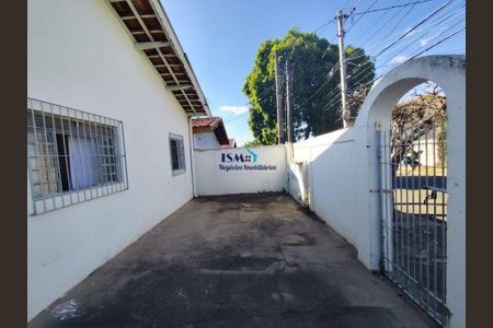 5_photo/94c8c7bf2d.2008f600ea595daf-ATLAS-55ad6e97-9b3b-4c3a-8d8f-06d26ae80d59.jpg de casa à venda com 3 quartos, 108m² em Jardim Chapadão, Campinas