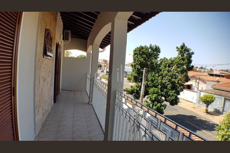 38_photo/94c8c7c6f3.2a5ec1c623a0236e-ATLAS-87c86d7f-996c-4e2c-b059-421a85dff27c.jpg de casa à venda com 3 quartos, 249m² em Jardim Chapadão, Campinas