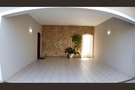 4_photo/94c8c7c6f3.2a5ec1c623a0236e-ATLAS-b3655423-aae4-4aaf-8693-7e6317298559.jpg de casa à venda com 3 quartos, 249m² em Jardim Chapadão, Campinas