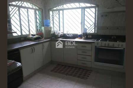 5_photo/94c8c7cd47.8e48f5906dd675de-ATLAS-5a3493d8-7a5d-4604-838d-2c6dc1b7ad50.jpg de casa à venda com 3 quartos, 300m² em Jardim Chapadão, Campinas