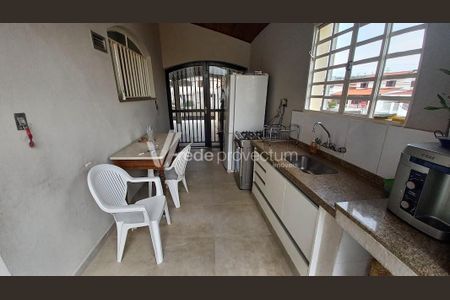 46_photo/94c8c7cd49.6a3329eb04d37c58-ATLAS-b1099afd-a8a4-4b29-95d2-96eb83b89cd9.jpg de casa à venda com 3 quartos, 276m² em Jardim Quarto Centenário, Campinas
