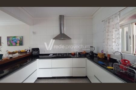 23_photo/94c8c7cd49.6a3329eb04d37c58-ATLAS-c0ce45f4-3f75-41eb-b51d-4cbfc31929a8.jpg de casa à venda com 3 quartos, 276m² em Jardim Quarto Centenário, Campinas