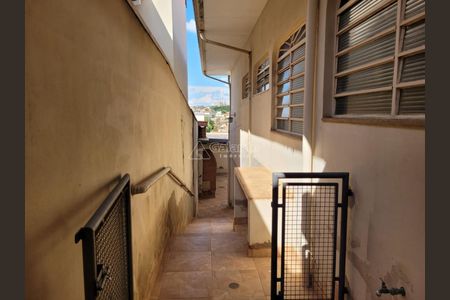 12_photo/94c8c7cd9f.d860d137df15aeab-ATLAS-95cdc438-60d7-40b1-bdb1-a1b90a75ccad.jpg de casa à venda com 3 quartos, 223m² em Jardim Quarto Centenário, Campinas