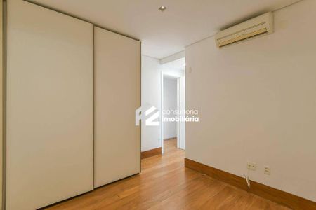 2_photo/94c8c7ce0d.a4ceda509ebda149-ATLAS-05265ffd-e2de-4368-93cf-e7eccadc83ce.jpg de apartamento à venda com 4 quartos, 412m² em Jardim Eulina, Campinas