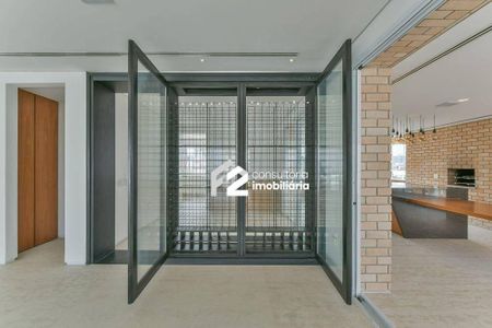 3_photo/94c8c7ce0d.a4ceda509ebda149-ATLAS-0fd26234-0051-4b77-9c3d-c40ad914959f.jpg de apartamento à venda com 4 quartos, 412m² em Jardim Eulina, Campinas