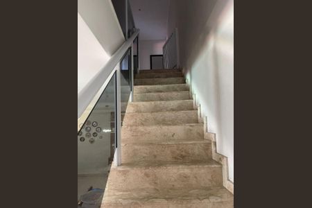 5_photo/94c8c815c9.f861ecc718bdcbd7-ATLAS-3db2d519-5343-47b3-af5d-0d793be8485c.jpg de casa para alugar com 4 quartos, 150m² em Jardim Ipaussurama, Campinas