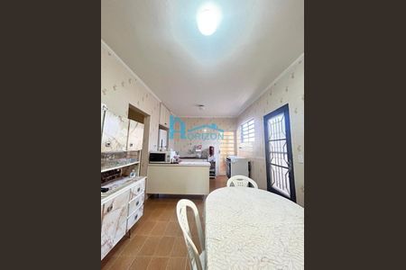 2_photo/94c8c83f4b.94eccd8fc9add72f-ATLAS-c740241a-3896-42c3-bf4b-38fbbf14c8a2.jpg de casa à venda com 3 quartos, 175m² em Parque Tropical, Campinas