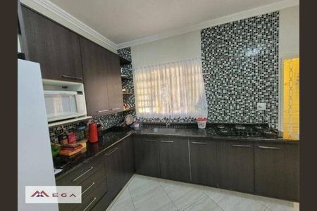 8_photo/94c8c84f41.760d6a25ad976adf-ATLAS-34fb83e8-5e13-48d2-9063-43b12db143fb.jpg de casa à venda com 3 quartos, 220m² em Jardim Santa Lúcia, Campinas