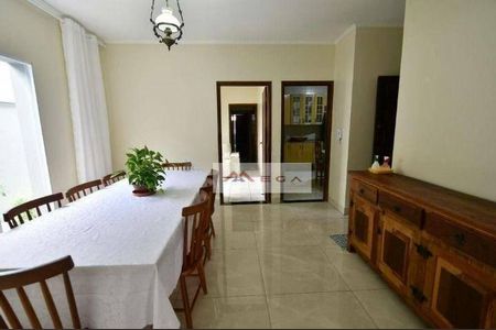 7_photo/94c8c8542b.0f81dd1a9a4f6ffb-ATLAS-33cfd8be-ebbc-4512-9603-3176756baa96.jpg de casa à venda com 5 quartos, 334m² em Jardim Novo Campos Eliseos, Campinas