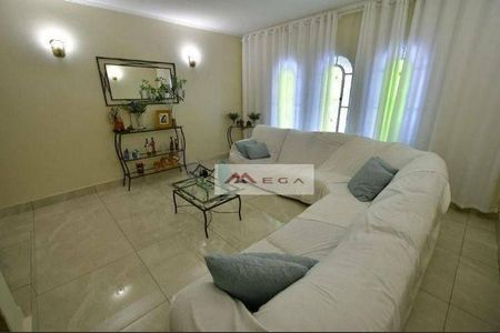 4_photo/94c8c8542b.0f81dd1a9a4f6ffb-ATLAS-fa3fabeb-a20a-4388-b60f-fe084f5731da.jpg de casa à venda com 5 quartos, 334m² em Jardim Novo Campos Eliseos, Campinas
