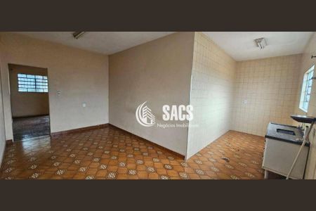 1_photo/94c8c855f5.a60128435af1f690-ATLAS-ed470469-e2bf-4e62-b5e3-6a9f185c74fd.jpg de casa para alugar com 4 quartos, 110m² em Jardim Novo Campos Eliseos, Campinas