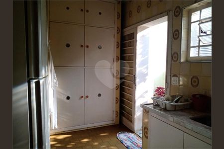 16_photo/94c8c85ea5.2fc54a3393eb30ba-ATLAS-89f96ba7-84ec-4616-a5dd-66ba93483dc4.jpg de casa à venda com 5 quartos, 300m² em Jardim Campos Elíseos, Campinas