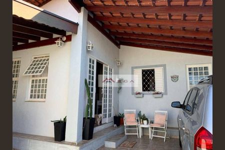 3_photo/94c8c87153.cfa739a5e5a42e59-ATLAS-13ba3e5f-335a-4319-97f6-f38a4594fa9f.jpg de casa à venda com 4 quartos, 250m² em Jardim Garcia, Campinas