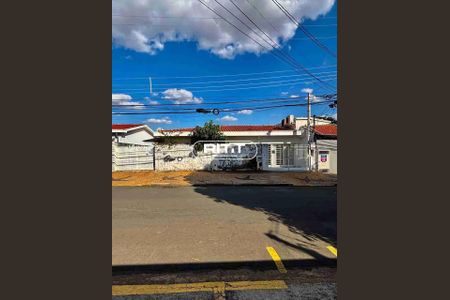 2_photo/94c8c88065.5564e16b2c01dcfa-ATLAS-611da6c2-7d15-4af3-896b-3ed9801a29dd.jpg de casa para alugar com 2 quartos, 300m² em Vila Proost de Souza, Campinas