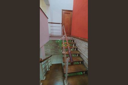 4_photo/94c8c88991.407ffb7e049b1f92-ATLAS-0762a634-e6f6-4788-aad5-c4c0b805e1fa.jpg de casa à venda com 3 quartos, 290m² em Jardim Miranda, Campinas