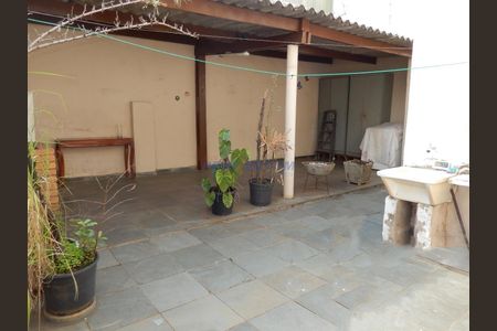 4_photo/94c8c89ff9.7074836f32d875df-ATLAS-2dc03a1a-eba8-4b03-86fd-d1cf37292629.jpg de casa à venda com 2 quartos, 70m² em Bonfim, Campinas