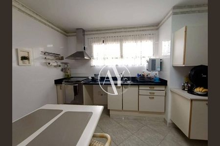 10_photo/94c8c8a8c5.f14ecb52321b1bb6-ATLAS-5997d819-7584-49e3-a44d-bc8eef00a20a.jpg de apartamento à venda com 4 quartos, 140m² em Centro, Campinas