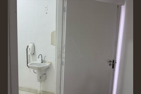 5_photo/94c8c8aa1b.c06c3c5dbfc3661b-ATLAS-47075bf1-a414-49fb-a513-5473c2a904b7.jpg de casa para alugar com 3 quartos, 215m² em Vila Itapura, Campinas