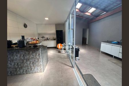 9_photo/94c8c8ab55.ff18d0897e4eeb33-ATLAS-8100e26e-fe97-48ac-9635-89130a9f613a.jpg de casa para alugar com 4 quartos, 220m² em Cambuí, Campinas