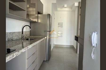 3_photo/94c8c8ab6b.96e81d73ac213d8c-ATLAS-173a2f49-ee40-4d67-a86b-64e36c7de43f.jpg de apartamento para alugar com 1 quarto, 39m² em Cambuí, Campinas