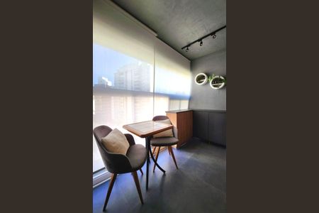 10_photo/94c8c8ab6b.e258a8eb014ff9b4-ATLAS-261e3fa9-5992-4d6a-a50b-4d7eac5c9441.jpg de apartamento para alugar com 1 quarto, 40m² em Cambuí, Campinas