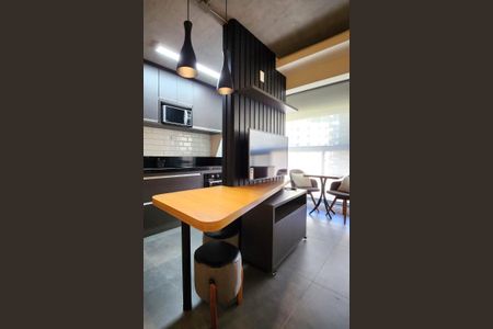 6_photo/94c8c8ab6b.e258a8eb014ff9b4-ATLAS-ae72158f-00f3-4c12-a353-722cfc8bb8a5.jpg de apartamento para alugar com 1 quarto, 40m² em Cambuí, Campinas