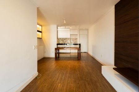 5_photo/94c8c8adad.0e5883cd31689f99-ATLAS-654e582e-603e-4ab3-96a5-9fe29dae4dd7.jpg de apartamento para alugar com 2 quartos, 79m² em Centro, Campinas