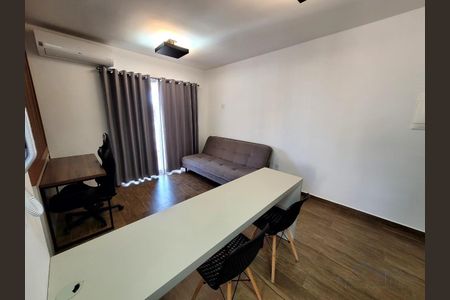 3_photo/94c8c8aeb7.e286c6762e877e31-ATLAS-100fd068-8ee5-4ca0-a922-bcd4d7341c43.jpg de apartamento para alugar com 1 quarto, 42m² em Vila Itapura, Campinas