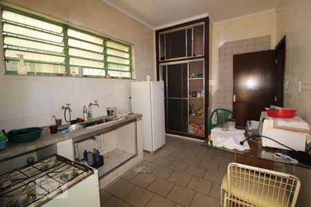 46_photo/94c8c8b0eb.727778d524bde65a-ATLAS-a2e3a400-fbf8-4cae-9193-c35900541252.jpg de casa à venda com 4 quartos, 181m² em Centro, Campinas