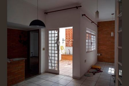 4_photo/94c8c8b811.ee31d1fd9df23408-ATLAS-e9fcaaae-e0d7-4318-af5e-4fbd4c29654c.jpg de casa à venda com 3 quartos, 120m² em Vila Industrial (Campinas), Campinas