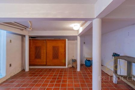 4_photo/94c8c8be31.0ea3b8fb2df342a0-ATLAS-2c6b580f-c8e6-43a0-8461-48893f23fecc.jpg de casa à venda com 2 quartos, 181m² em Vila Industrial (Campinas), Campinas