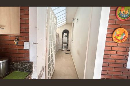 8_photo/94c8c8befb.a64889f4275538b8-ATLAS-2dfbb20b-5585-4651-9859-a38fdf325257.jpg de casa à venda com 4 quartos, 288m² em Vila Industrial (Campinas), Campinas